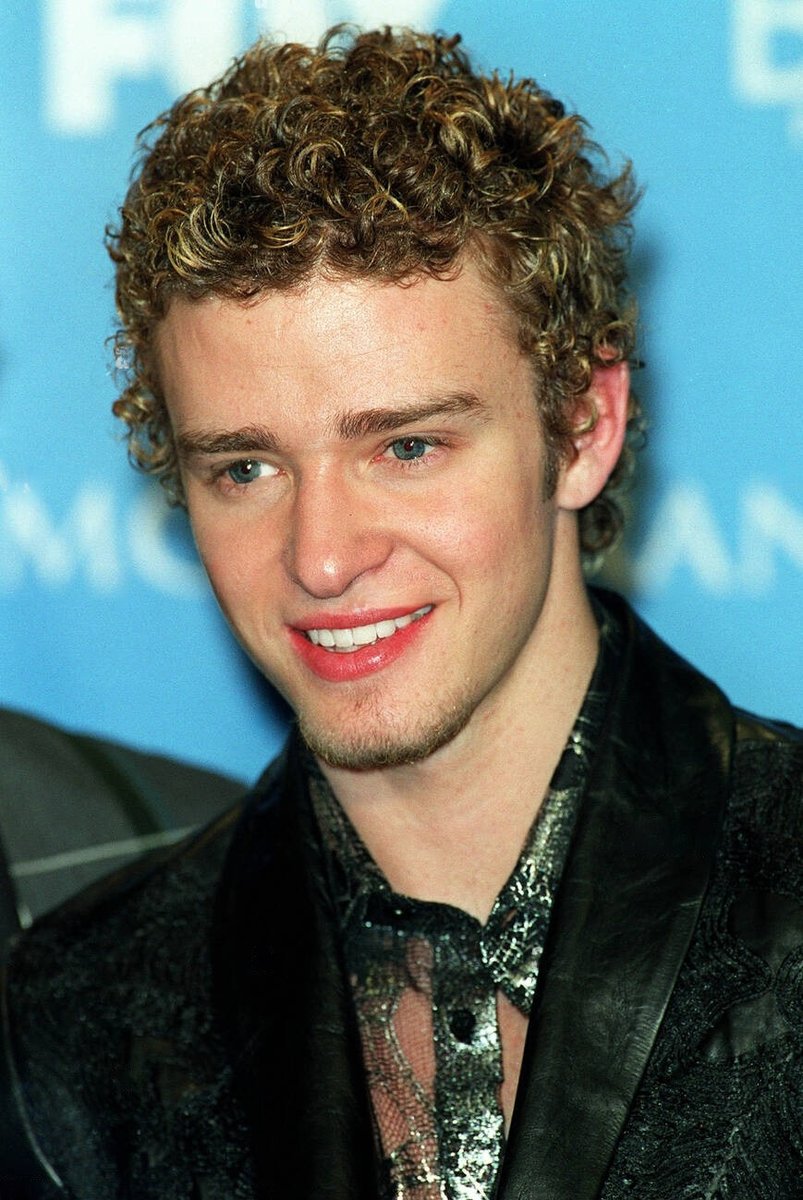 jtrocks_'s tweet photo. Justin Timberlake, Billboard Music Awards (2000) | https://t.co/xh8oEU9Hko https://t.co/LTU2vPk6nK