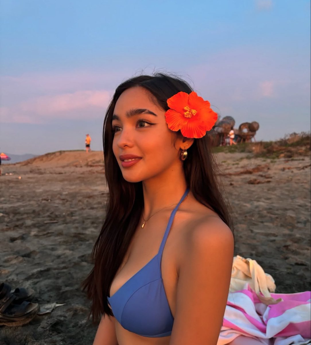 blytheworldwide's tweet photo. 📹] 𝓤𝓹𝓭𝓪𝓽𝓮  

Andrea Brillantes' latest instagram  post " last dump post for my brunette hair" 

@iamandrea_b | #AndreaBrillantes https://t.co/kKAW8o2jbj