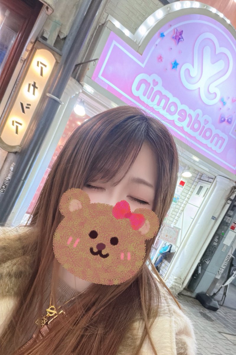 happeacechan's tweet photo. にゃほ〜₍ᐢ.ˬ.ᐢ₎
最近は毎日毎日眠過ぎて、ただ生きてる(  ¯꒳​¯ )ᐝ

最近の趣味は専ら色んなハンドメイドです✦
研究しながらただただ量産し続けているので、良かったらみんなお迎えしてください😂
何か作ったりして集中？没頭？している時間が楽しいﾃﾞｽ🧸🎀 https://t.co/0sHXFie2en