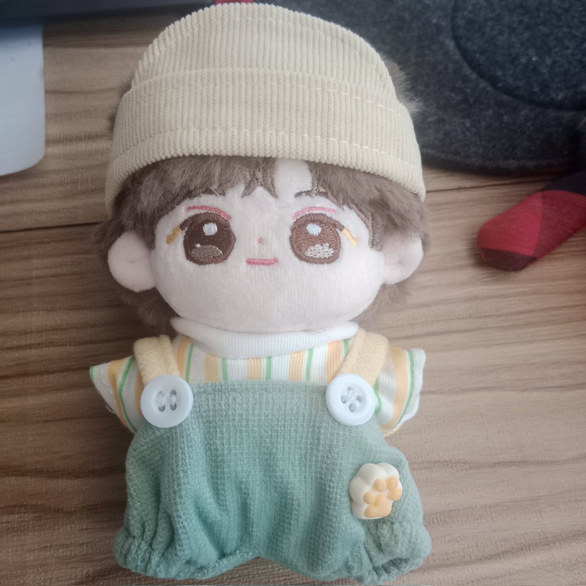 น้อลลลล มาถึงก็จัดหาเครื่องแต่งกายให้ก่อนเลย
#รีวิวให้เหมียวแปดห้า