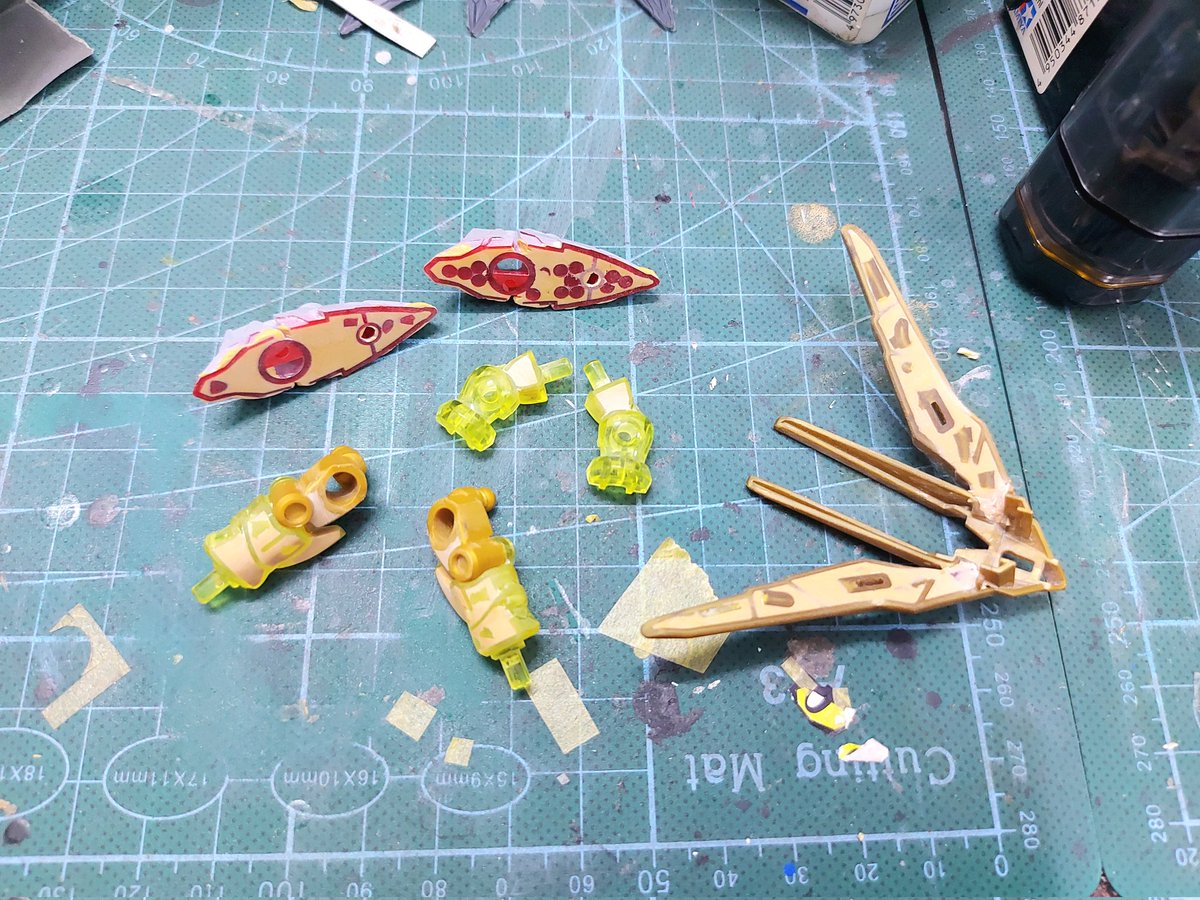 Dytaz4869's tweet photo. {Commission Project}
- Project: SDW Heroes - Superior Strike F Dragon Version 2.0
- Status: Sanding.
- Instargram: dytaz2009
- Facebook: lDytaz4869
#bandainamco  #modelkit  #gunpla #superrobot #sdwheroes  #gunplabuilder  #gundam #Dytaz4869 #dytaz4869 #custompainted #Vietnam https://t.co/nImEbOTffb