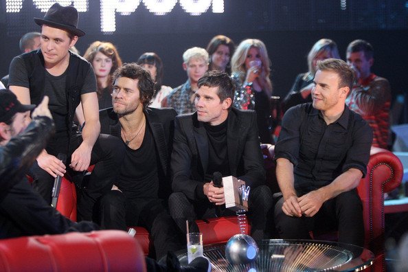 DailyTakeThat's tweet image. 