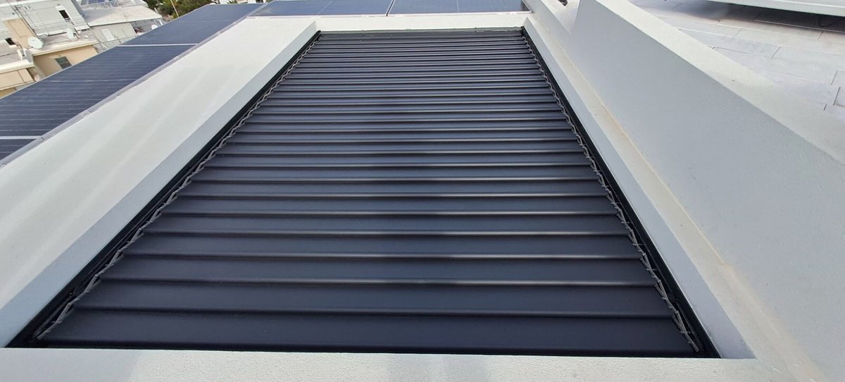 cospicon's tweet image. Βιοκλιματική συρόμενη πέργκολα CospiBio Slide !!!
Καλύπτει απόλυτα την ανάγκη για σκίαση και προστασία,
ενώ ταυτόχρονα προσφέρει την ελευθερία να απολαμβάνεις
έναν φωτεινό, ανοιχτό χώρο και τη θέα στον έναστρο ουρανό,
χωρίς κανέναν περιορισμό!
#Cospicon #Cospico #CospiBio