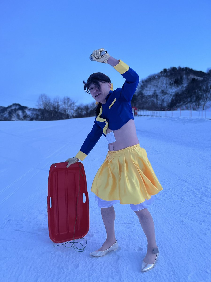 りっちゃんページ あなたにオッパッピー中継 胎内スキーに現れた 森高千里さん風の