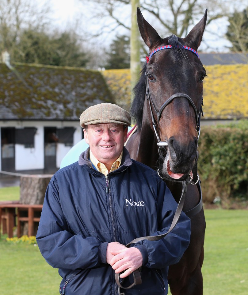 ❤️ Sprinter Sacre's veterinary bills will be taken care of by Nicky Henderson as confirmed by <a href="/TomAbbottSSR/">Tom Abbott</a> this morning. 

"I didn't realise what was going on until the middle of last night. It's been done, it's a very simple procedure. I told them to send the bill to me