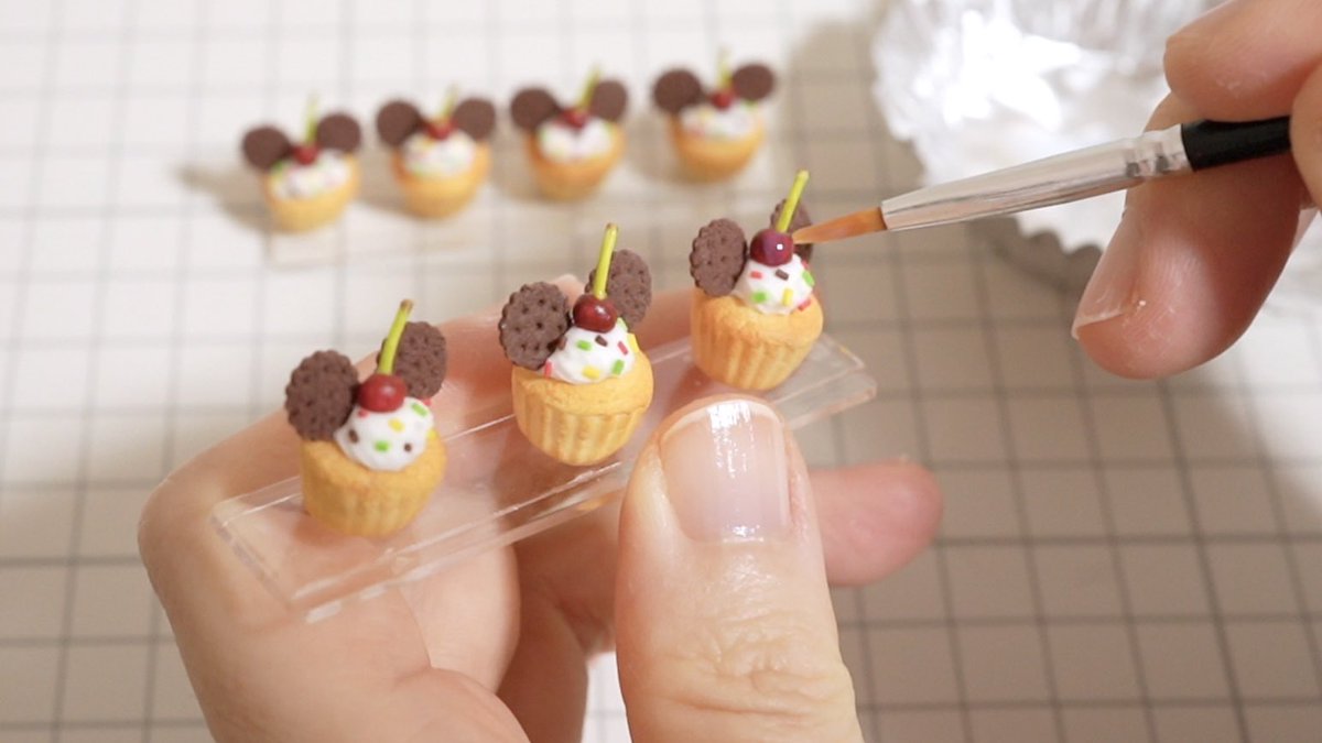 ディズニーミニチュアフード】18号19号 カップケーキ🧁遂に完成