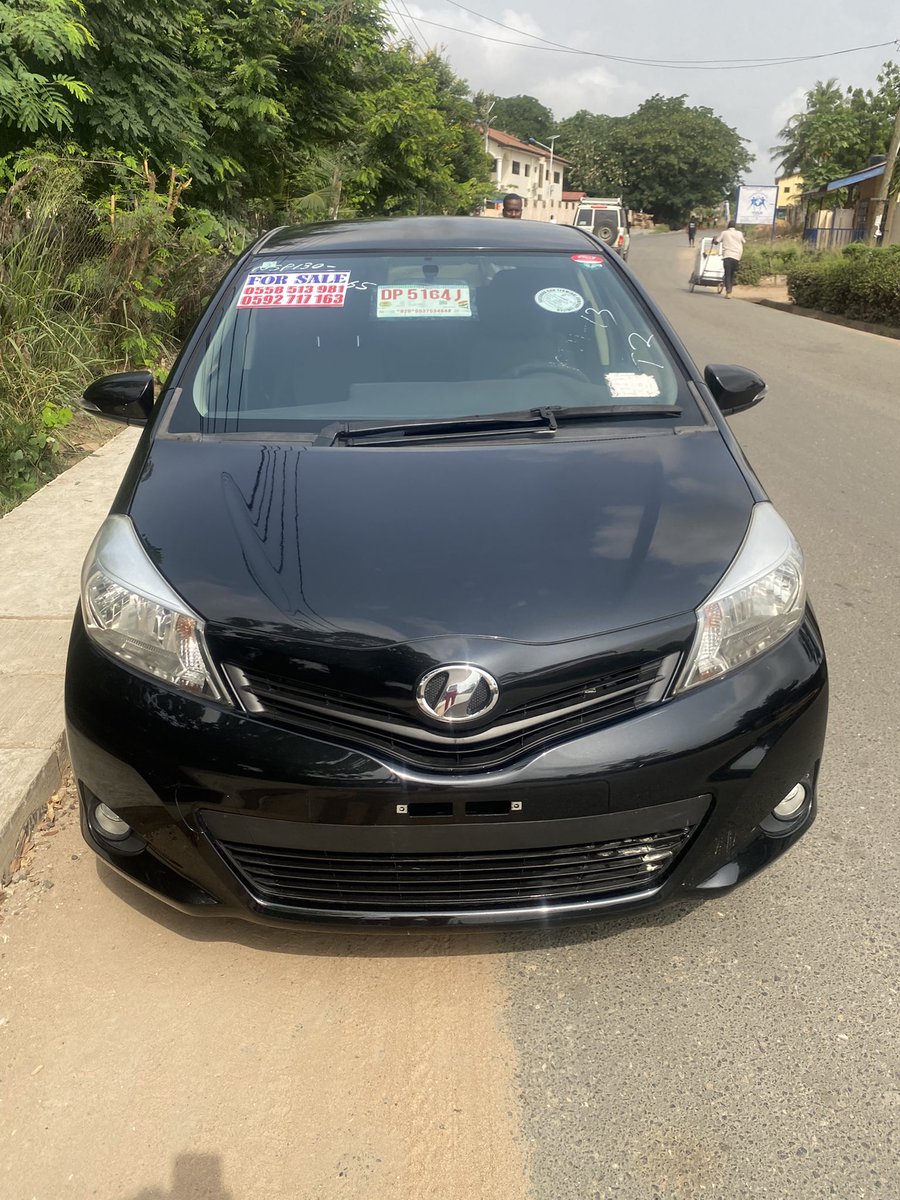 KofiVanHybels's tweet photo. @SIKAOFFICIAL1 *_2013 TOYOTA VITZ 4PLUGS_*
Freshly Cleared 

Automatic 
1.3L
4plugs 
Mileage 50235
Push start 
Fog lights 
Neat fabric seats 
Chilly 🥶 AC
Power windows and mirrors
Cup holders
Electronic folding mirrors 
Very clean and neat 
Price : 95,000 https://t.co/wKbsh7tb1q