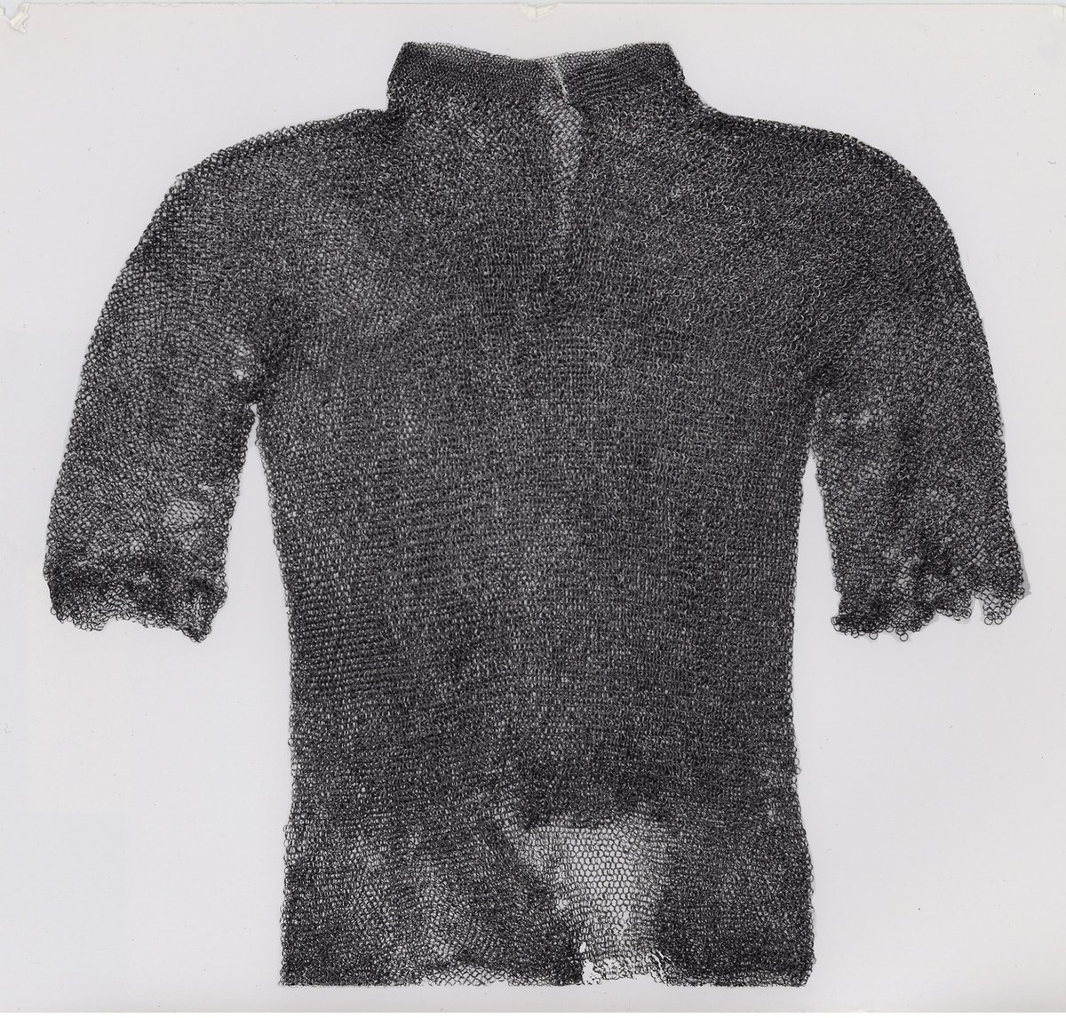 Mail Shirt #artbots #aic