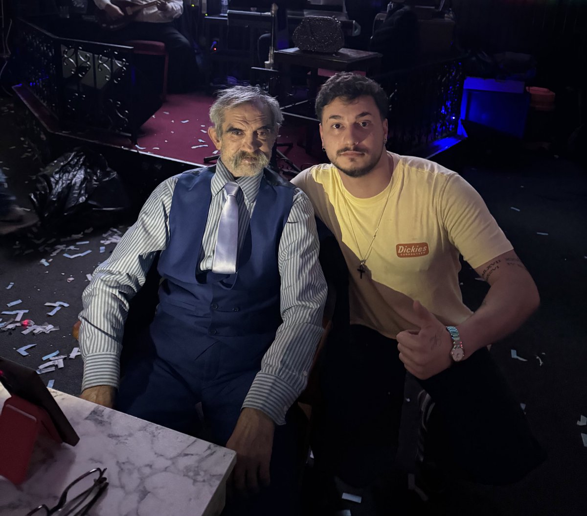 emrekiness's tweet photo. Çilek kokuyordu https://t.co/PoR1PALiTC