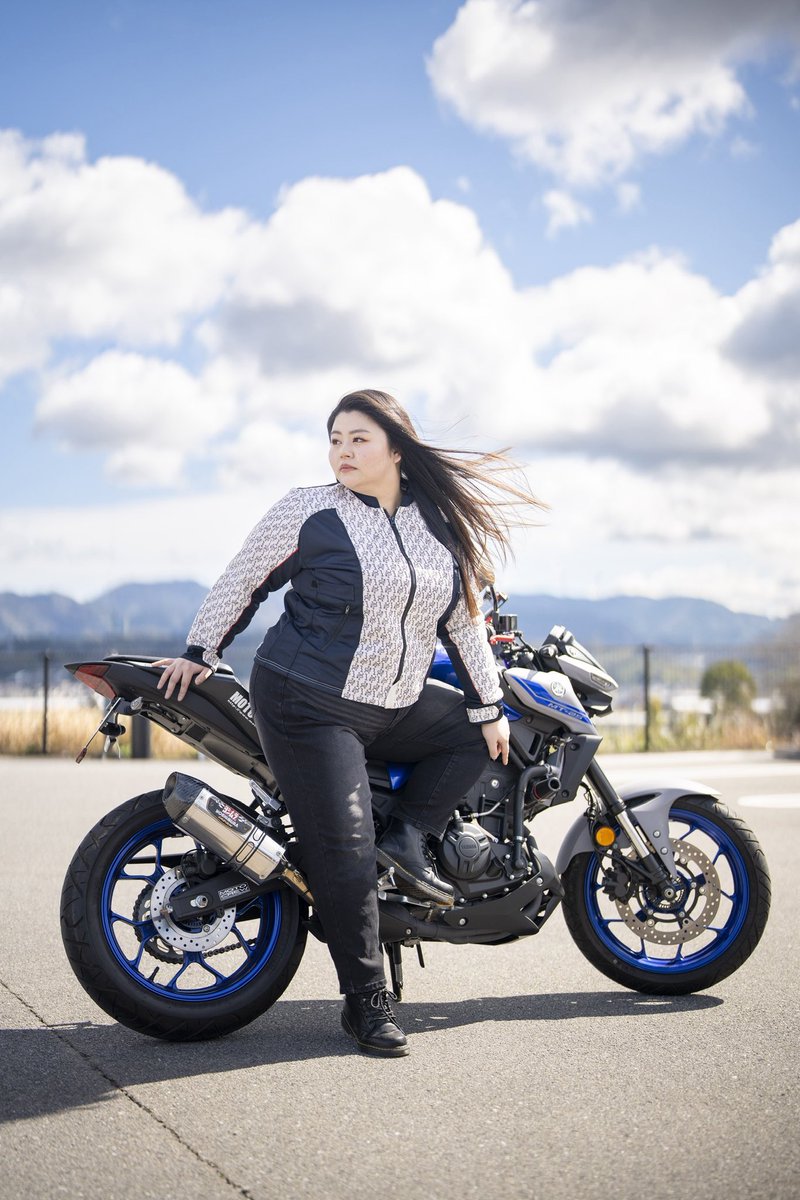 TIGER LILY（バイクウェアブランド）@大阪モーターサイクルショー