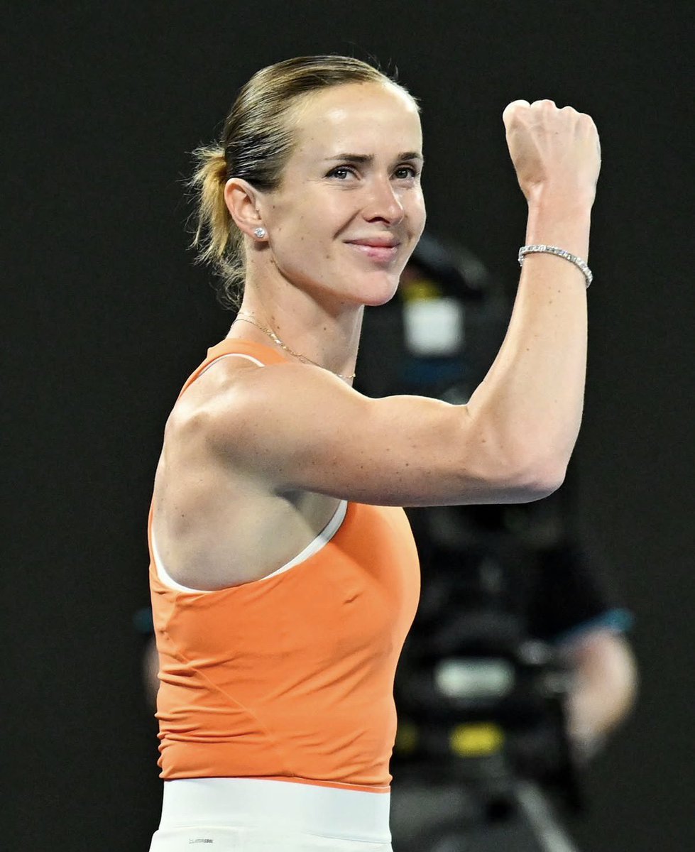 Lucho_Tennis's tweet image. 📍Australian Open 🇦🇺

🇺🇸 Ben Shelton @ 1.55 - 1.5% ✅
🇺🇦 Svitolina 1 set @ 1.62 - 1% ✅
🇰🇿 Elena Rybakina @ 1.82 - 1% ✅

On est solide sur ce début de semaine avec un bon 3/3 🏄‍♂️ 

Jamais facile les deuxièmes semaines en GC, ça fait plaisir 🫶🏽

#TeamParieur