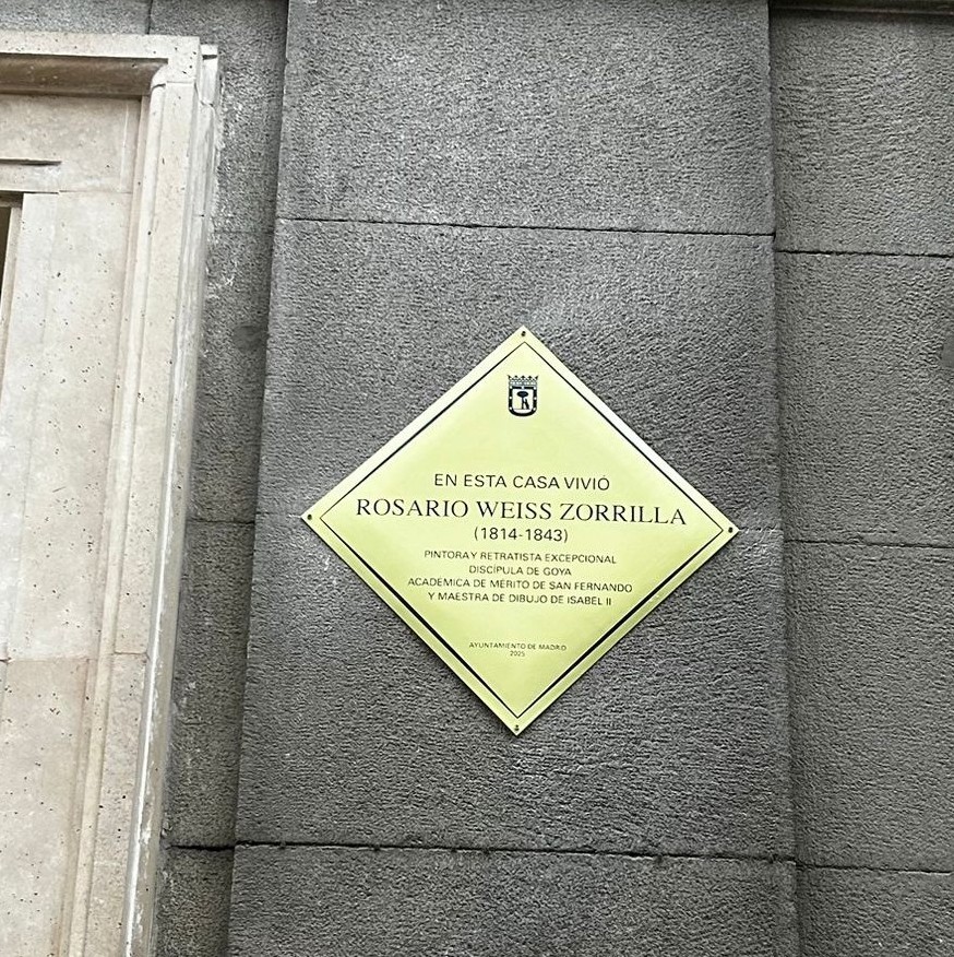 Doctor_Bacteria's tweet photo. Si pasáis por delante del portal de la Calle Arenal 1 de Madrid, junto a la Puerta del Sol, ya podréis ver la placa, que se ha inaugurado, hoy en homenaje a la pintora madrileña Rosario Weiss (1814-1843).
@madrid @Madrid_Cultura https://t.co/3Kd1bexH6Z
