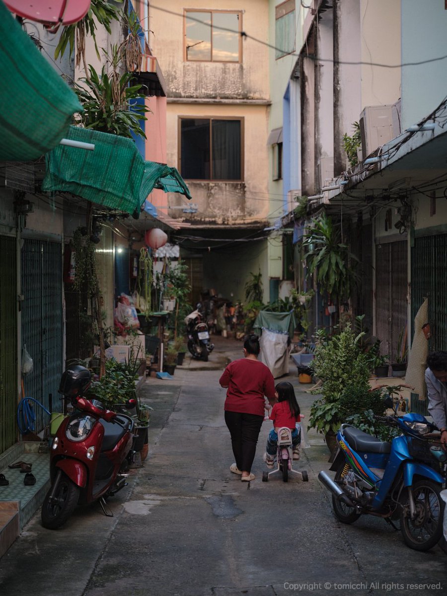 tomicchi1293's tweet photo. Bangkok,Thailand
FUJIFILM GFX100SII GF45-100m F4
#TalatPhlu https://t.co/VtUycsNLoP
