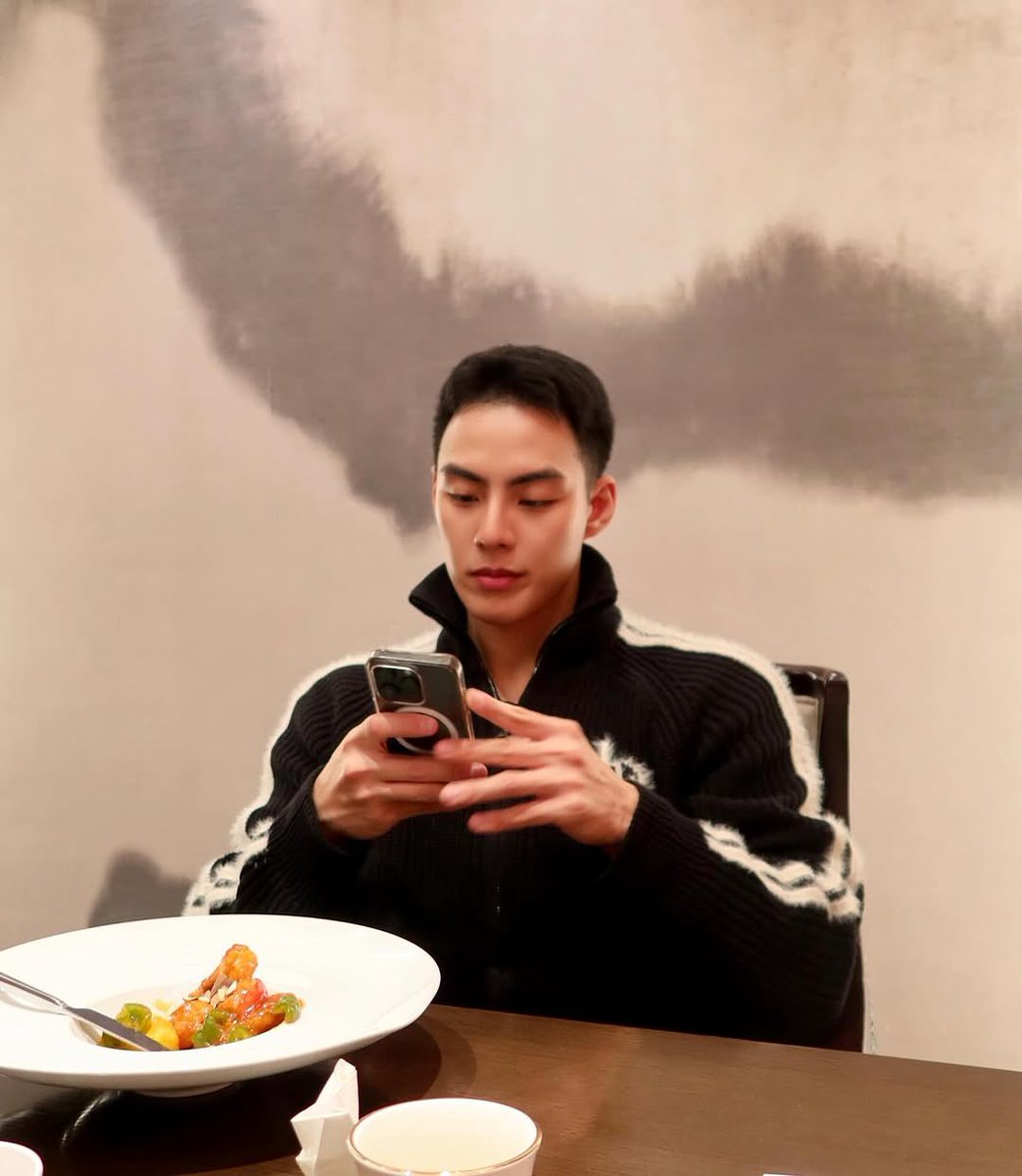 260128 성혁이 인스타그램 게시글
🎶 카더가든 - 그대 작은 나의 세상이 되어

“
⛄️❄️🙅‍♂️🙏
”

#성혁 #sunghyuk #혁이의일상
#TAN #티에이엔