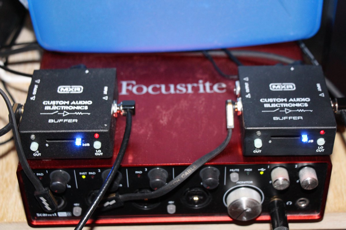 Akio_Juni's tweet photo. ➰↕️MXR MC406 バッファも、サウンドカードへの入力の直前の各ステレオ チャネルにインストールされています🎵 https://t.co/RDN31YL8DA