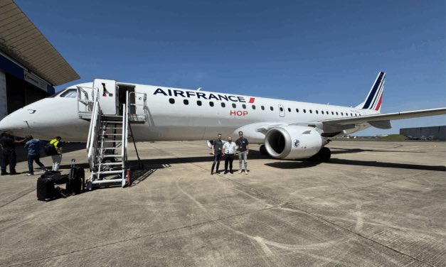 Air Community tweet media