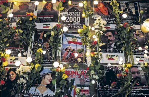 No Irão, feridos n vão aos hospitais porque são enviados vivos para as morgues e são identificados pelo regime. Estima-se mais de 30K mortes em 18 dias. Isso dá ~1670 mortes por dia. Nem a carnificina de Israel foi tão longe em tão pouco tempo. Mobilização? Só a
<a href="/LiberalPT/">Iniciativa Liberal</a>...