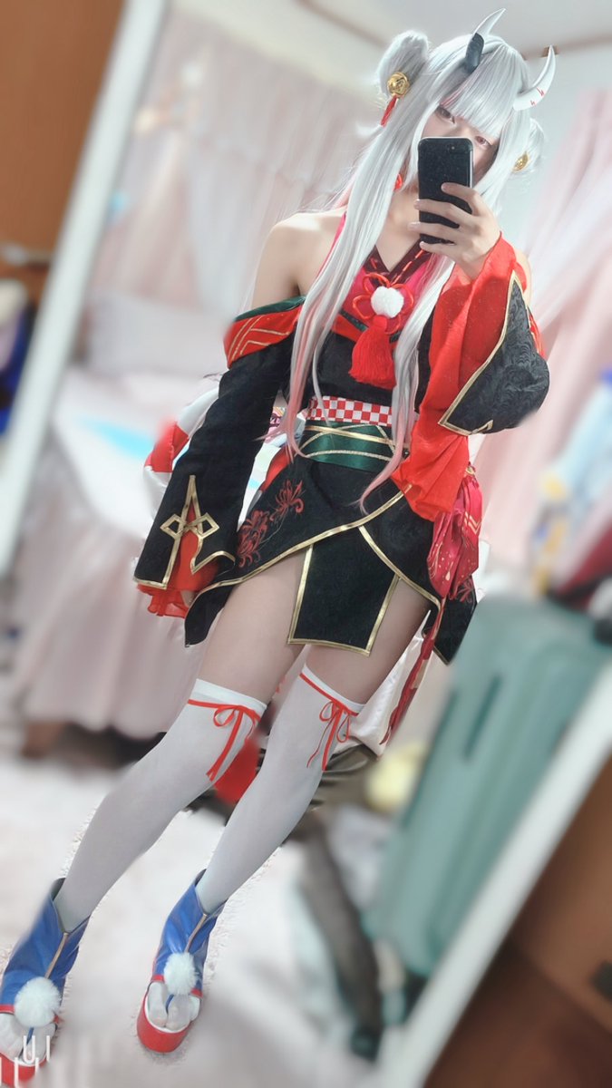 ひ〜な tweet media