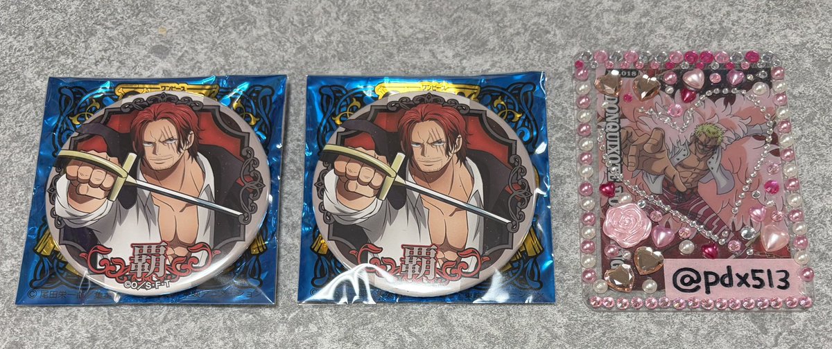 pdx513's tweet image. 【交換 譲渡】ONE PIECE ワンピース 輩缶バッジ 輩 缶バッジ 新世界の海 第27弾 グルメ

譲)サンジ ゾロ サボ シャンクス キッド クロコダイル ルフィ ニカ 他

求)同異種 ドフラミンゴ or 定価＋送料

⚠️プロカ未読、既読印の異なる方にはお返事致しません。

続きます→