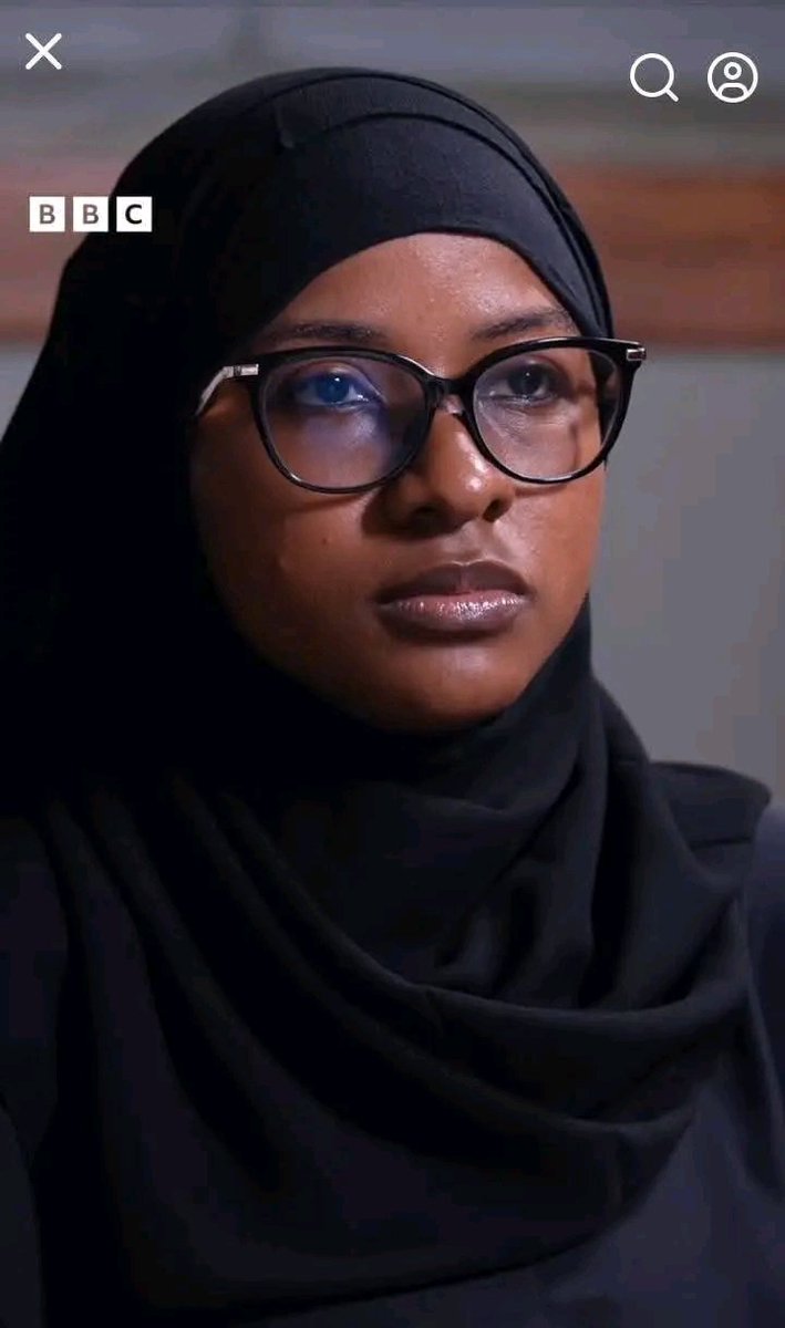 ishaqsamaila5's tweet photo. When you see that BBC Hausa has sent this female journalist to interview you, then you know something is wrong. I noticed she is not afraid to look powerful people straight in the eyes.

Even a calm and respected leader like Madugu only speaks when he is properly invited and given the floor, unlike her.

The journalist said: “Senator Rabi’u Kwankwaso, welcome.”

The leader replied: “You are welcome too.”

So today, a leader is replying to a woman as if she were a man. Truly,

 Abba, you did not do well.