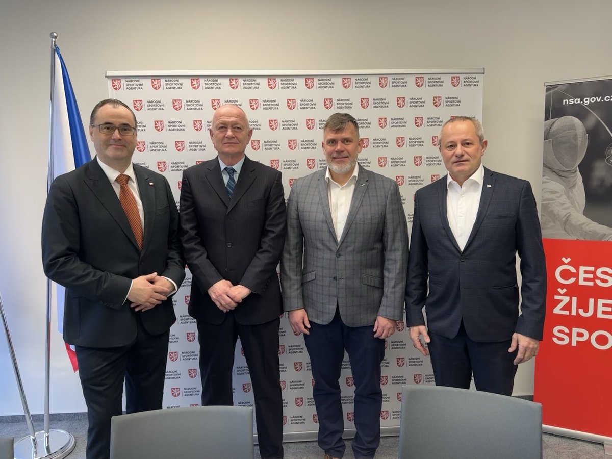 borisstastny's tweet image. Včera jsem uvedl do funkce nový tým pro Národní sportovní agenturu. Všem jsem řekl, že mají před sebou zásadní úkol: dát věci do pořádku a nastavit absolutně transparentní financování sportu. Nový tým tvoří Miroslav Marko (člen Rady NSA), Karel Kovář (předseda Rady NSA), Ivo