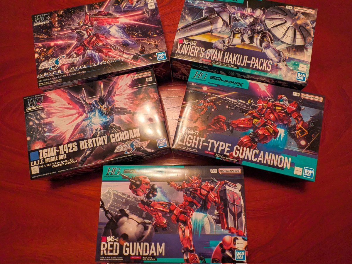 全然フィギュア作りと関係ないけど、ガンダムベースで買ったものが届きました！やた！！！
FAガンダムほんとすこ。あとはチラホラ買えてなかったやつを買いました〜！