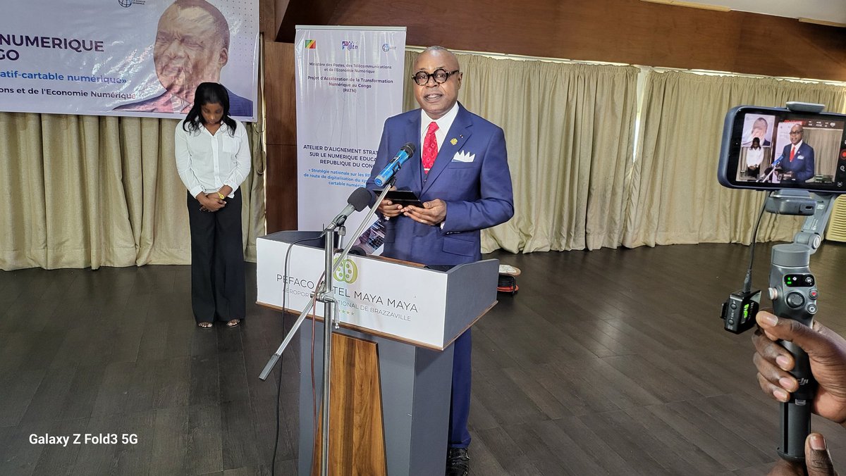 Léon-Juste Ibombo tweet media