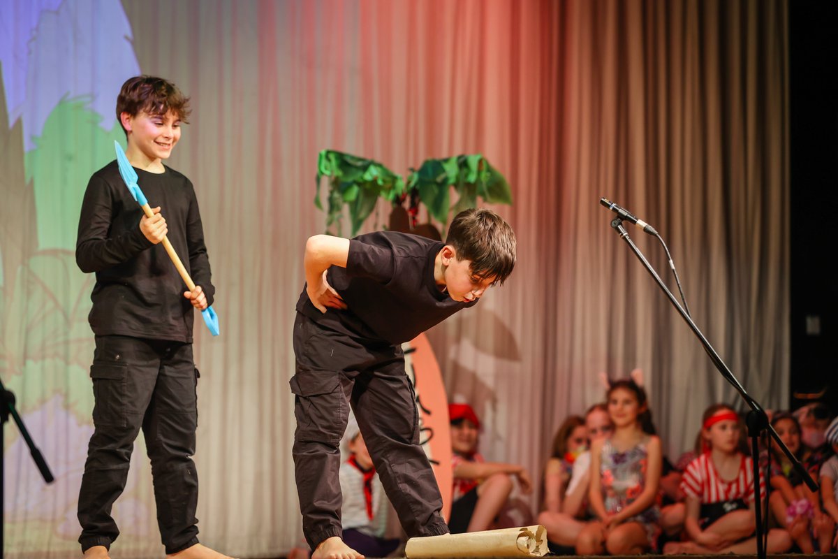 Mrs L Crossley tweet media