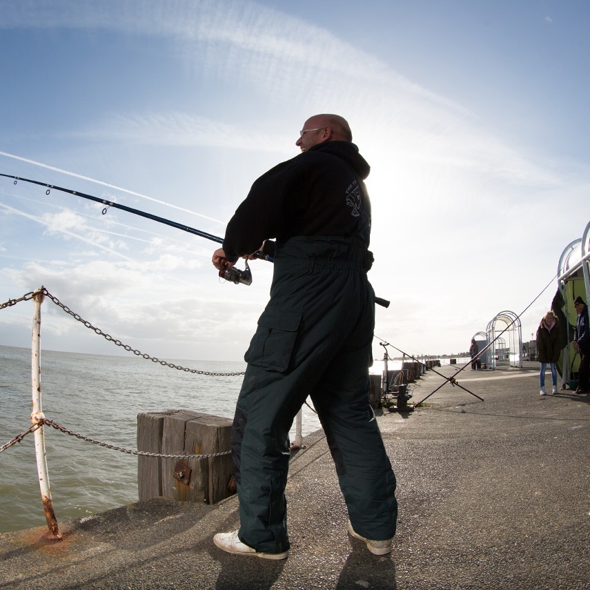 ClactonPier's tweet photo. Sea fishing at the end of Clacton Pier!

Our pier invites fishing enthusiasts of all abilities to enjoy 364 days a year!

Annual membership passes cost just £75. That's 21p a day! Get your pass online or on site at the pier. 

Find out more: https://t.co/ywexixOZDq https://t.co/vQDA75D2MG