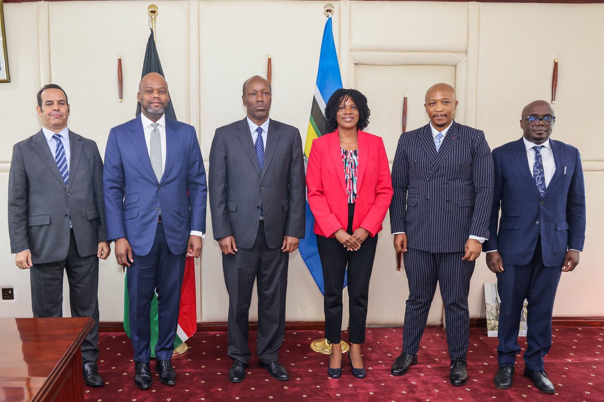 Hon Lee Kinyanjui tweet media