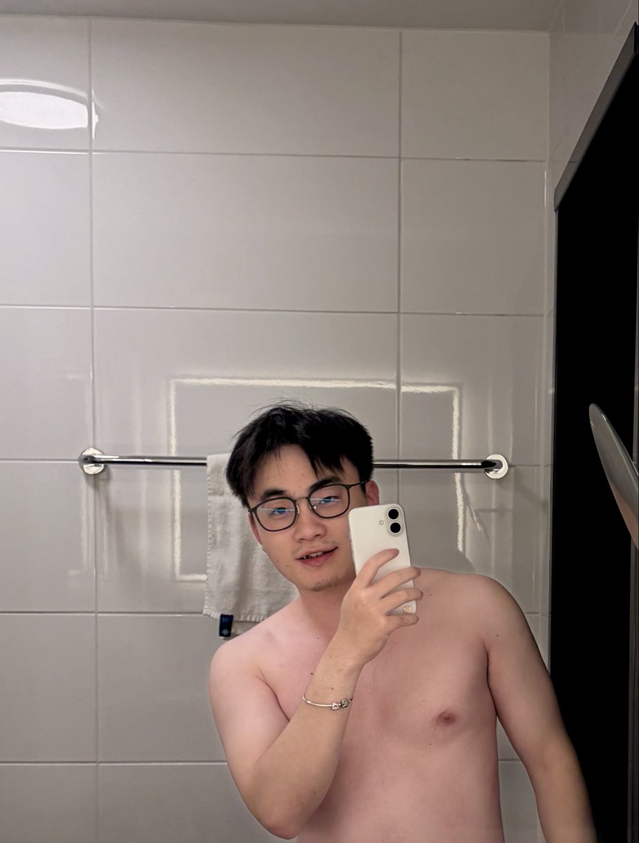 Mirrorball tweet media