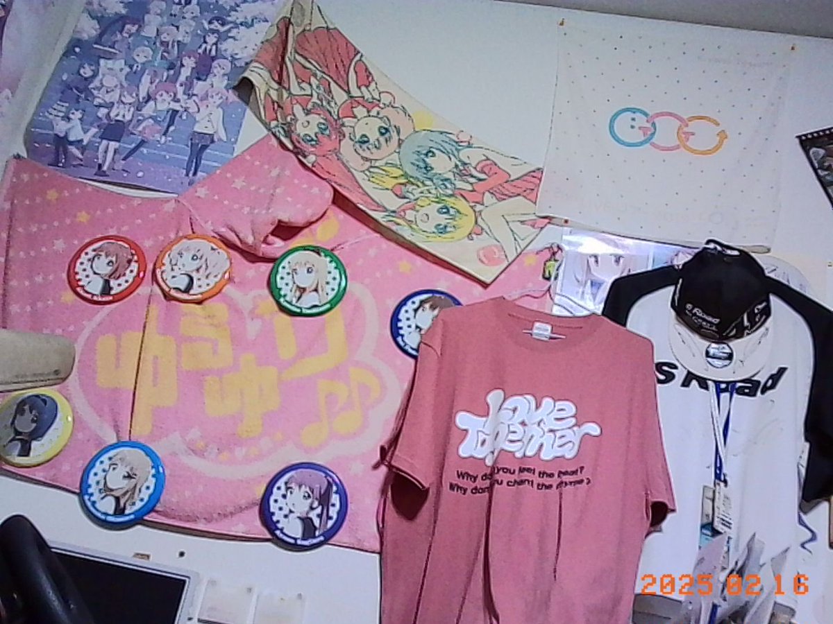 Kodak charmeraかってみた
なんとなく撮ってみた部屋の一角もこんな感じに
日付入るのがイイ