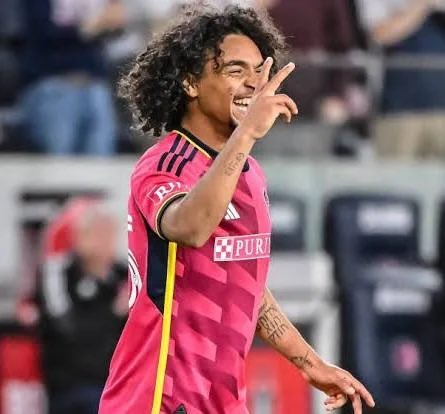 tombogert's tweet image. 🇺🇸 Sources: Vancouver Whitecaps finalizing a deal to sign AZ Jackson from Jagiellonia Białystok. @wlodar85 1st.

Deal is loan with a purchase option.

Jackson, 24, previously featured for Columbus Crew and St. Louis.
