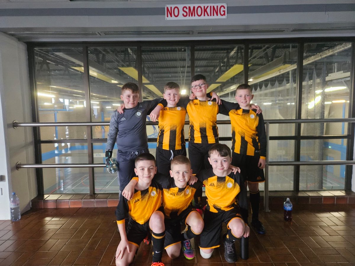 ctrps1's tweet photo. ⚽️🐝 Congratulations to our footballers who competed in the Belfast Region 5-a-side tournament today and are through to the FINALS next week!
Brilliant teamwork and determination — go Killer Bees! 🏆🔥

#KillerBees #SchoolFootball #Teamwork #BelfastRegion #RoadToTheFinals https://t.co/AFH4nMRG3l