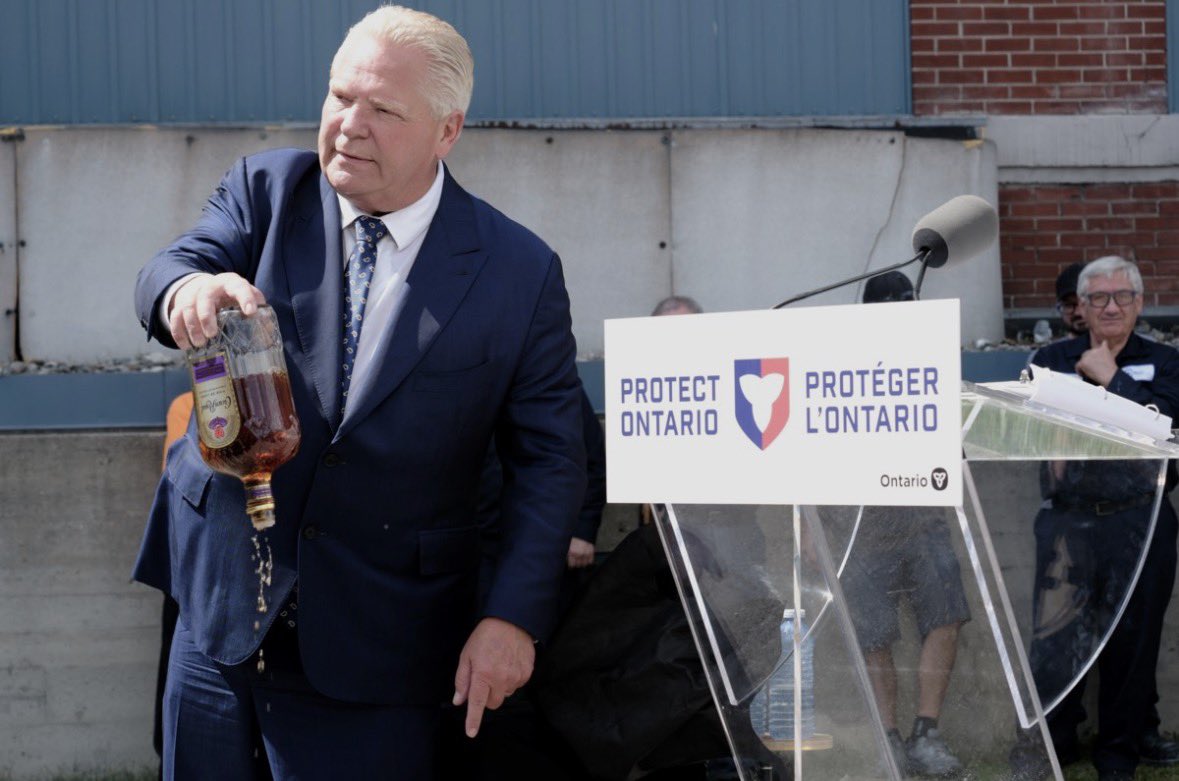 ICGardner's tweet photo. @PBethlenfalvy @Sflecce That’s nice. Now can you get #RelentlesslyIncompetent to stop with the Crown Royal shtick?
He couldn’t get worked up about 2,500 auto jobs at @GM Oshawa in 2018 so what’s special about 300 booze bottling jobs now? https://t.co/jpjpSVLtIe