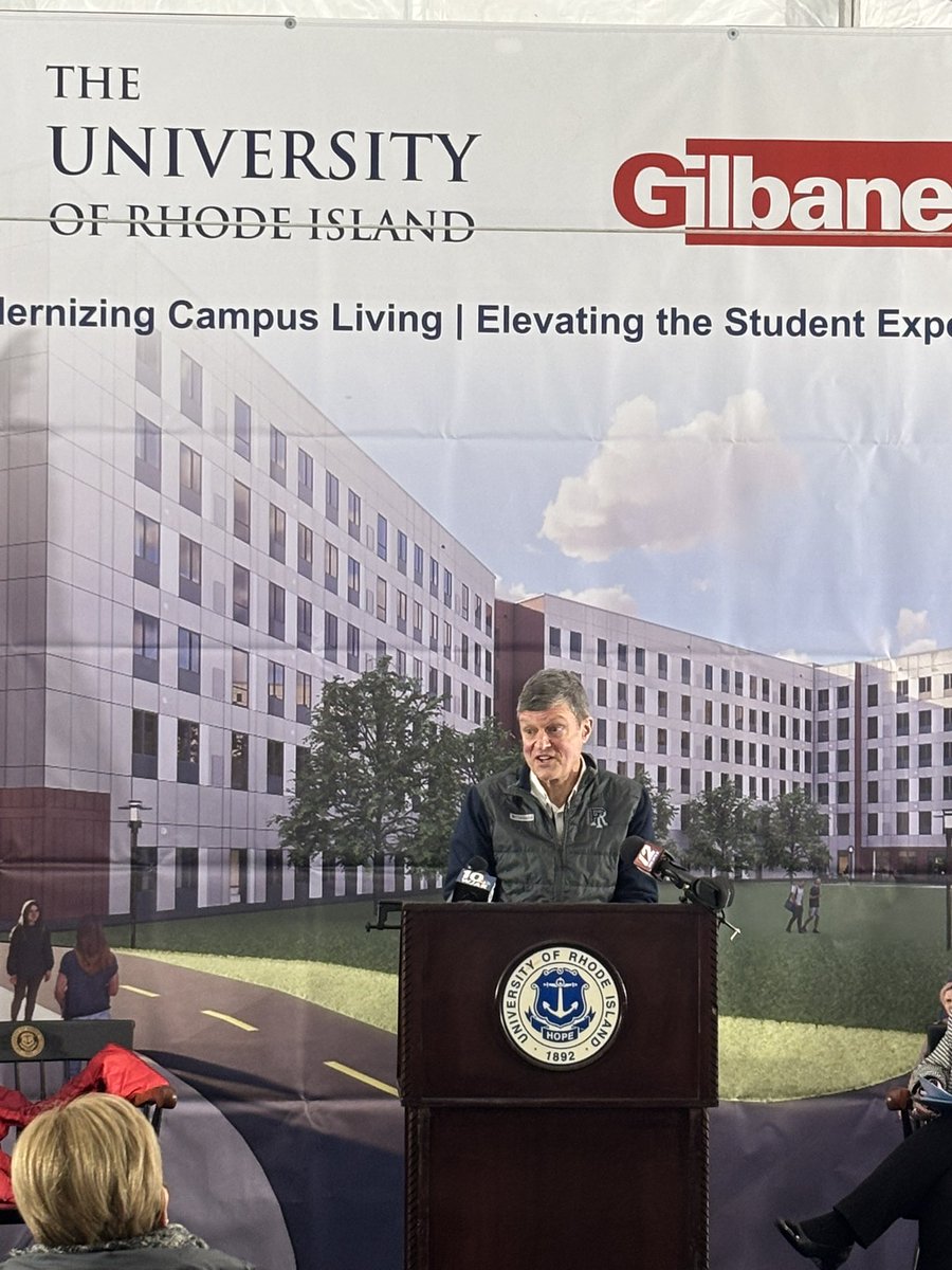 James_Bessette's tweet image. Big day here at the @universityofri! We officially break ground on the special public-private partnership with @GilbaneBuilding to construct new student housing on campus.

#URI #CampusLife #GoRhody