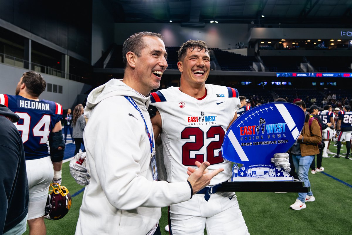 Great night in Dallas watching our Badgers compete in the <a href="/ShrineBowl/">East-West Shrine Bowl</a>!

#OnWisconsin