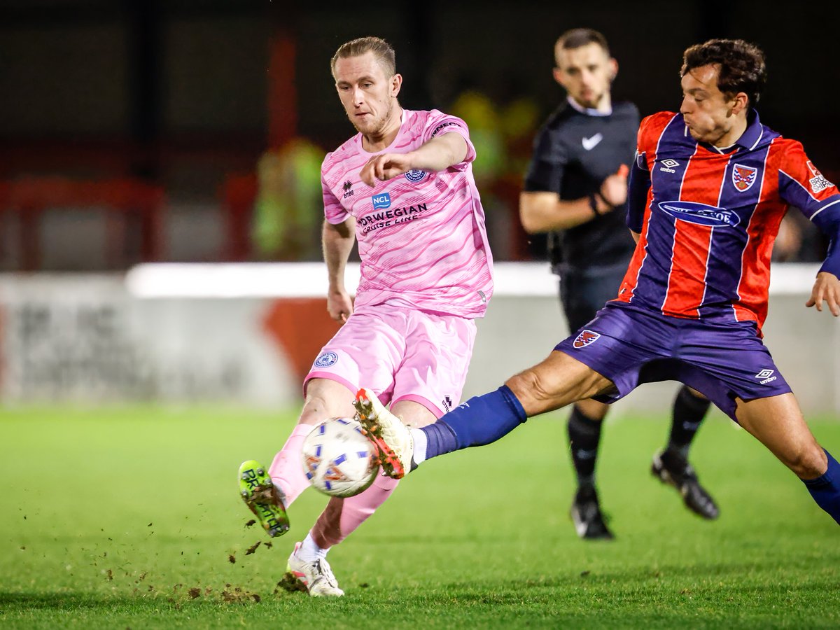 Lydia & Nick tweet media