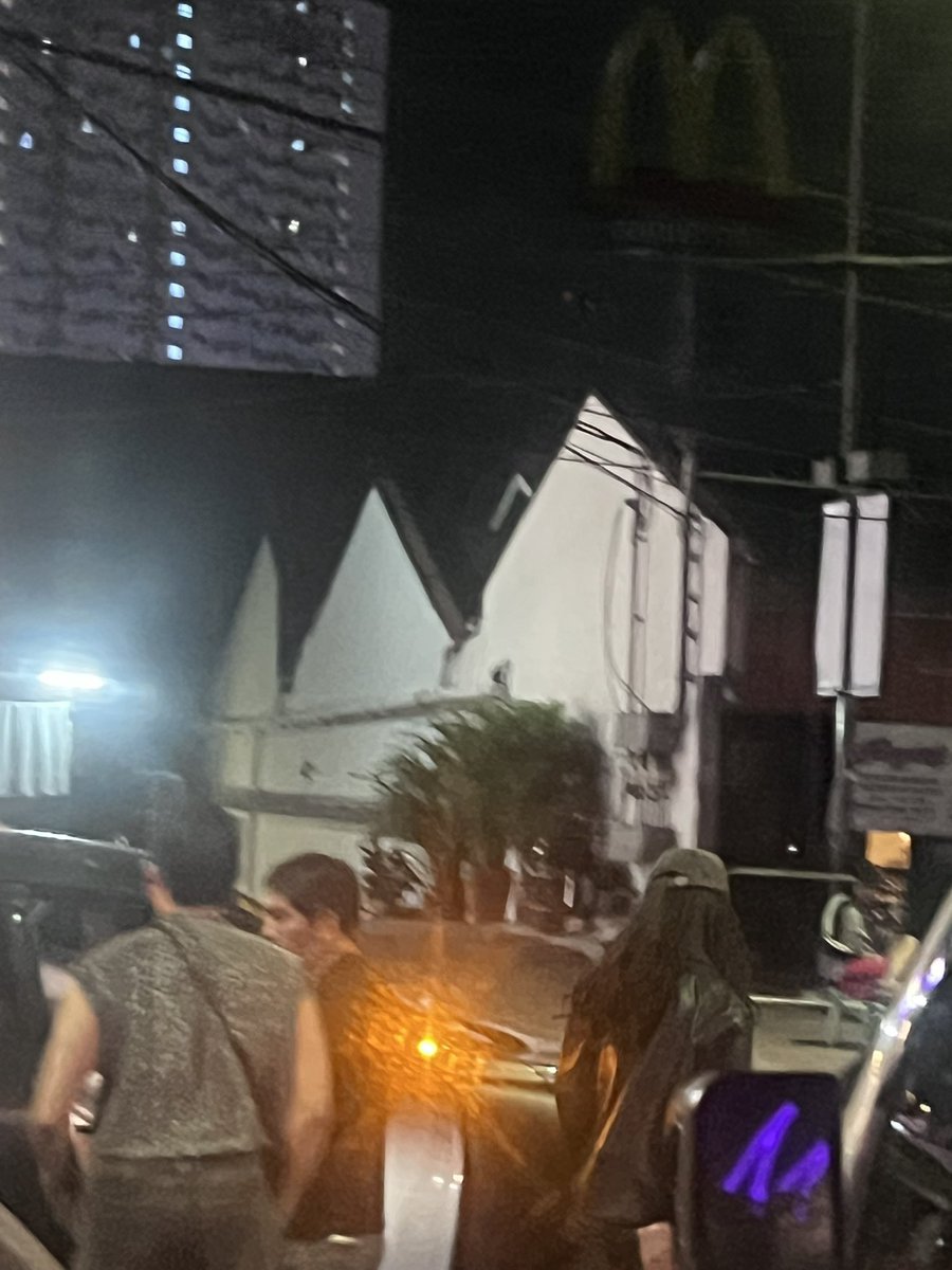 xxminri's tweet image. 🧢😏👀