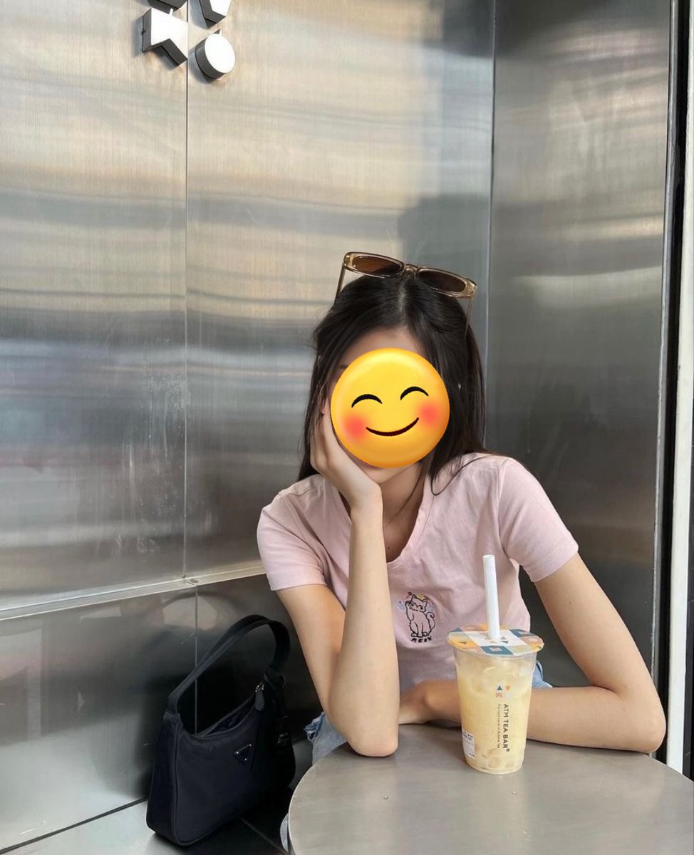 อันอัน tweet media