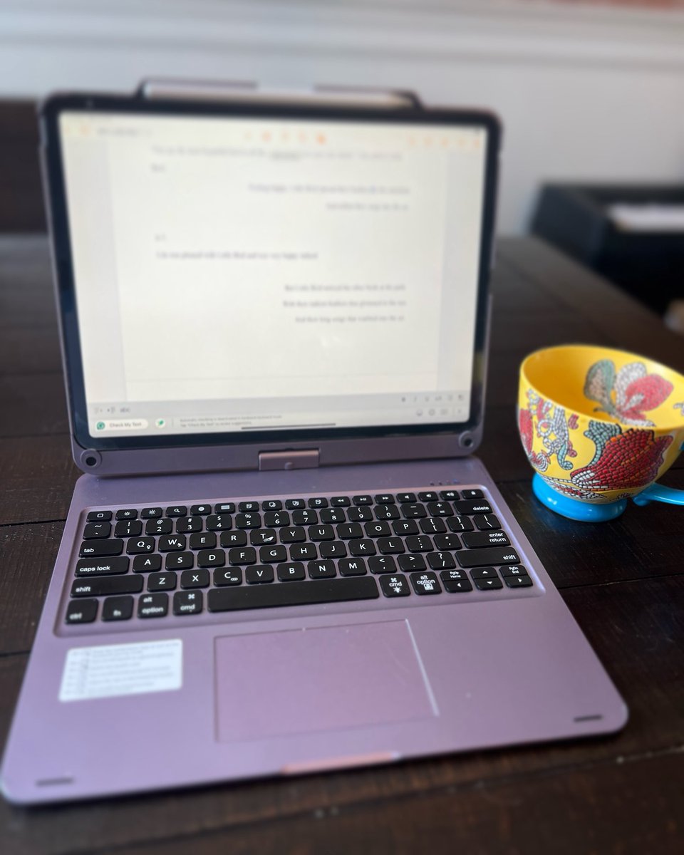rew_erin's tweet image. The kids are back in school and I am finally sitting down to do some revisions. 

Now… what to do about the husband? 😜🤣

#distractions #snowdayisover #backtowork #amwriting #amrevising #kidlit #pbwriter