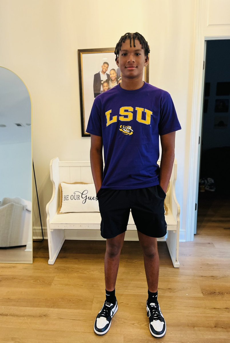 severett_DFO's tweet image. Happy Birthday, Son! You are such a tremendous blessing to our Family. It’s an honor and privilege to be your Dad. You motivate me daily to be at my best for you. Dumb Love 🤞🏾! #KingstonSharrod #onefive