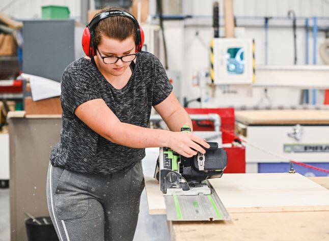 Royal Welsh College of Music & Drama tweet media