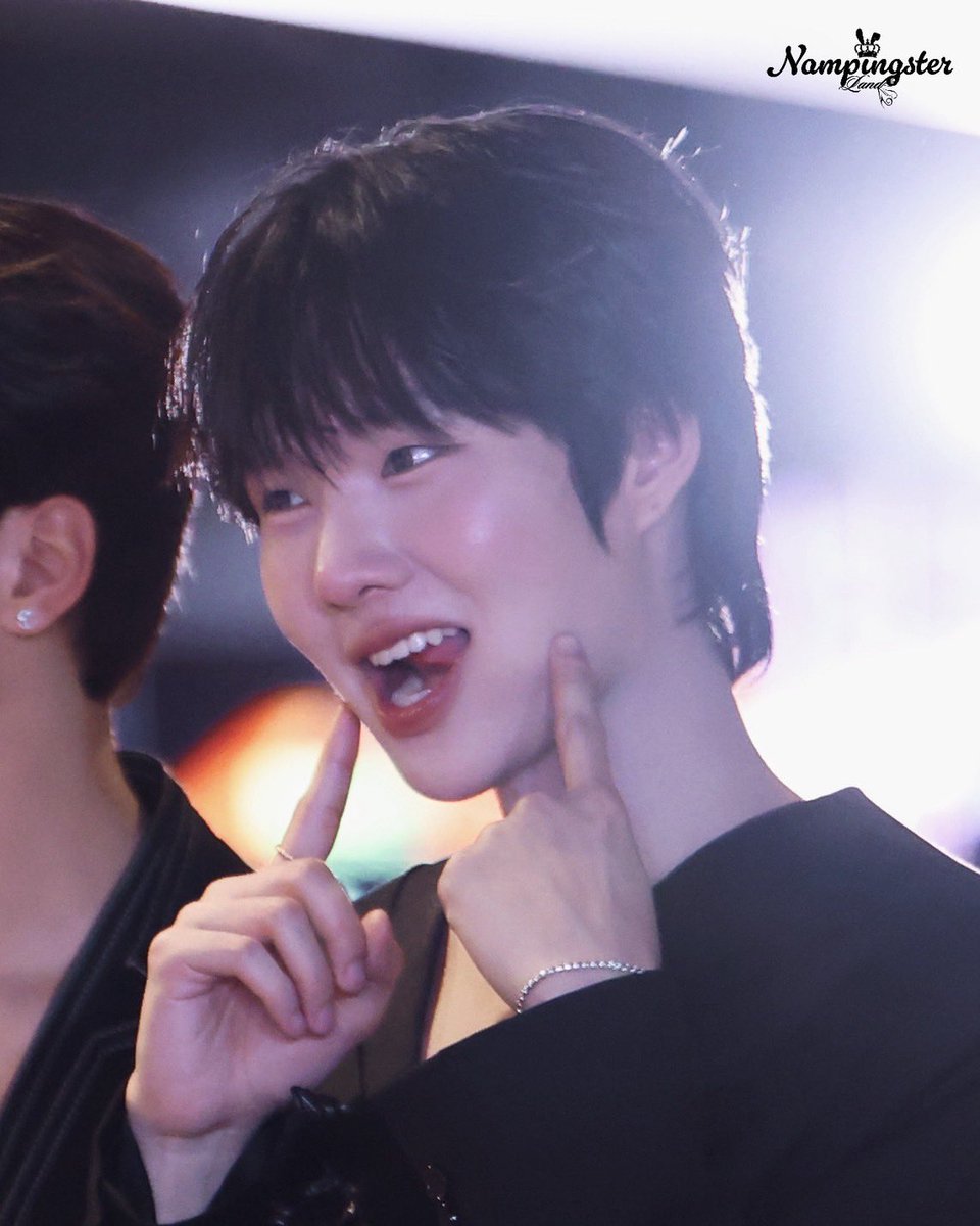 ก่อจจะจบคืนนี้ไป พวกเรา มีใครอยากช่วยแม่นมจับนางฟ้ามั้ยคะ ꒰ঌᐢ.ˬ.ᐢ໒꒱🤏🏻

KENGNAMPING VRH AW25
#TVHA2025xKNP