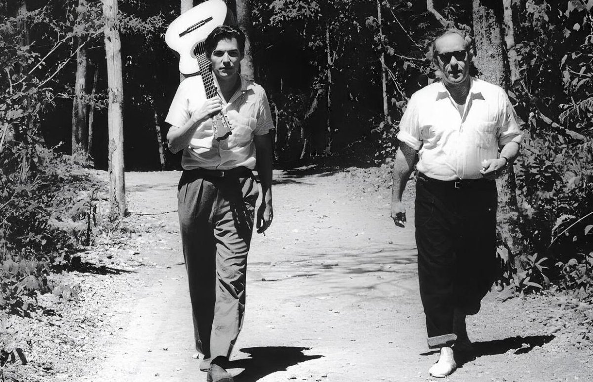 LuizSantosMusic's tweet image. Tom Jobim &amp;amp; Vinicius de Moraes, shaped Brazilian culture with such classics as "Girl of Ipanema", "No More Missing" and "March Waters". 
National Bossa Nova Day is celebrated annually on January 25th. 
#jazz #bossanova #art #brazilianmusic