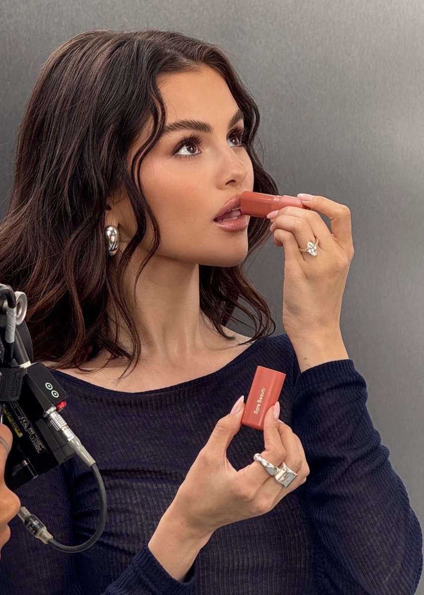 her beauty is not real