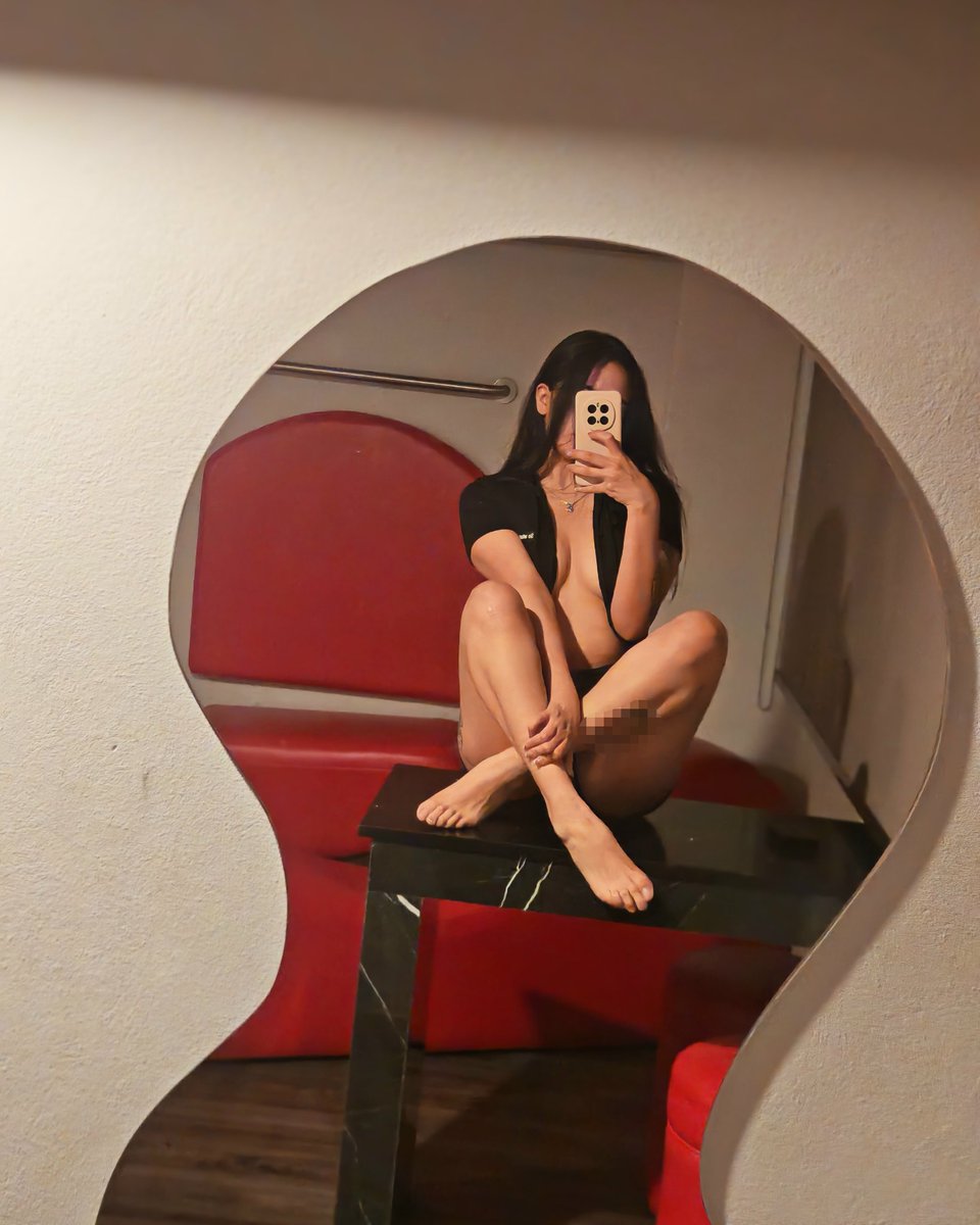 Bellaambar tweet media