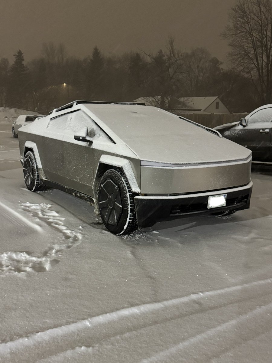 PYRAMID_BUILDER's tweet image. If you don’t think this is one of the most stunning cars ever made, they have robbed you of more than you can imagine.