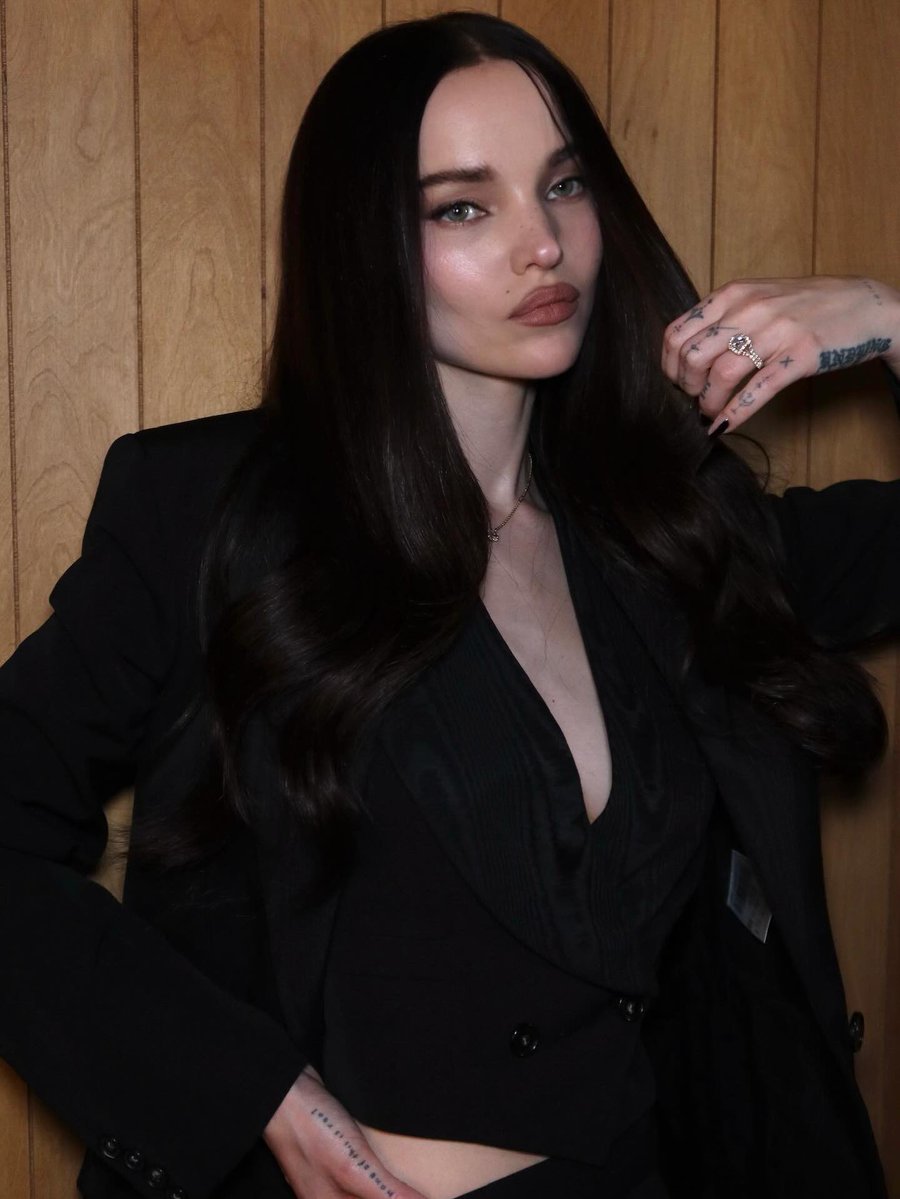 updatesdcbr's tweet image. Dove Cameron via Instagram.