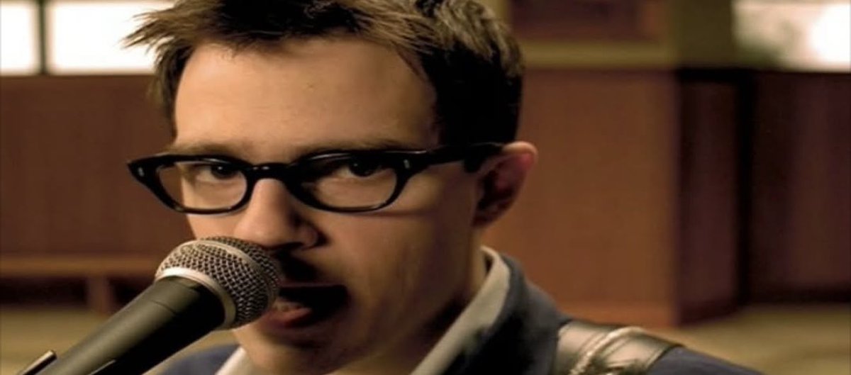 "Hash Pipe" by Weezer is from the 2001 album, Weezer (The Green Album). It peaked at #24 on the Mainstream Rock chart, #2 on the Alternative chart and is certified Platinum. youtu.be/_9BGLtqqkVI?si…
#weezer